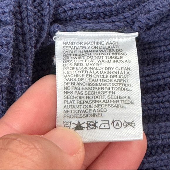 The North Face Men’s Navy Blue Color 55% Acrylic 45% Cotton Chunky Large Sweater - Picture 12 of 15